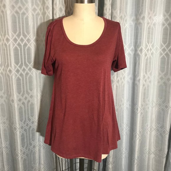 LuLaRoe Tops - *3/$18*LuLaRoe Irma Maroon Tunic Top